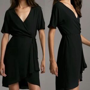 Aritzia Babaton Wallace Wrap Mini Dress Black Size XS V-Neck Draped Classic